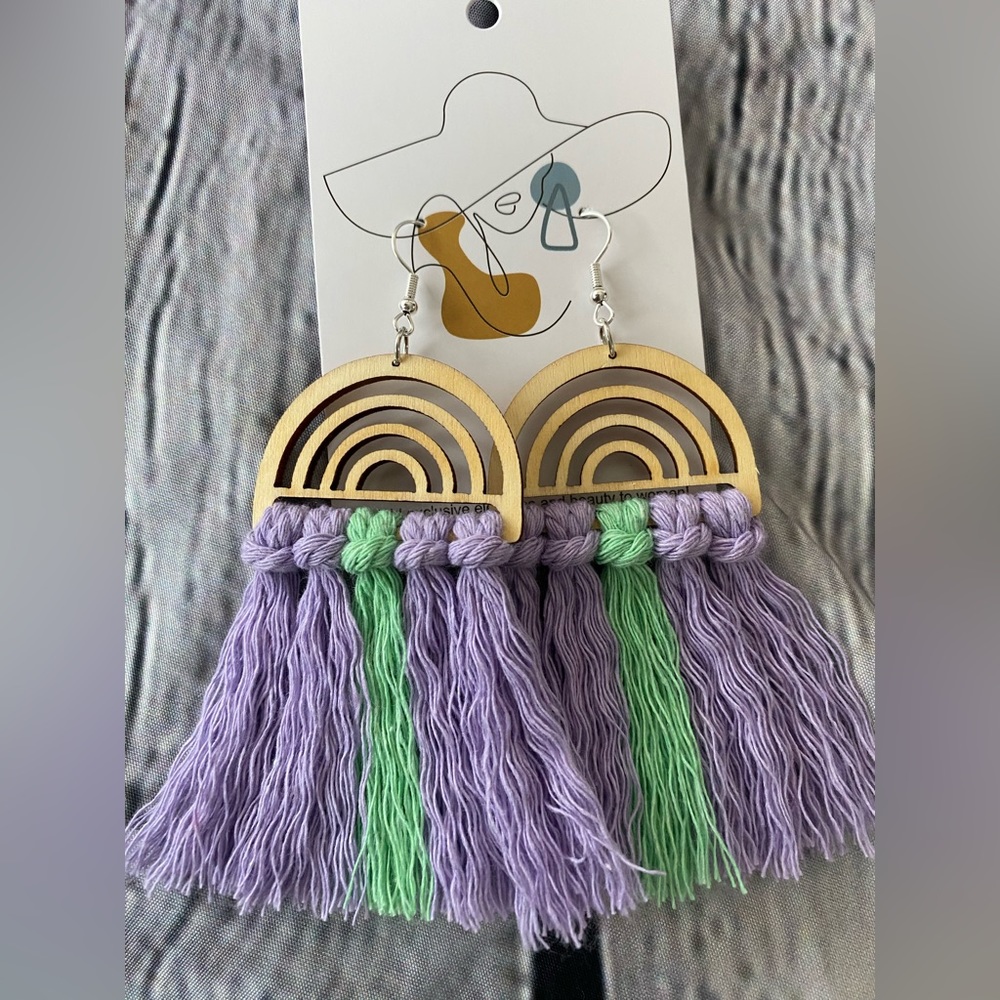 Macrame earrings - Picture 2 of 3